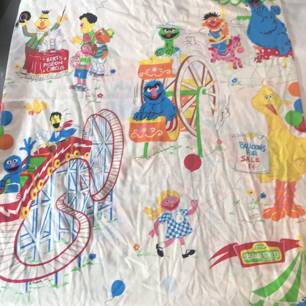 Vintage Sesame Street carnival twin sheet